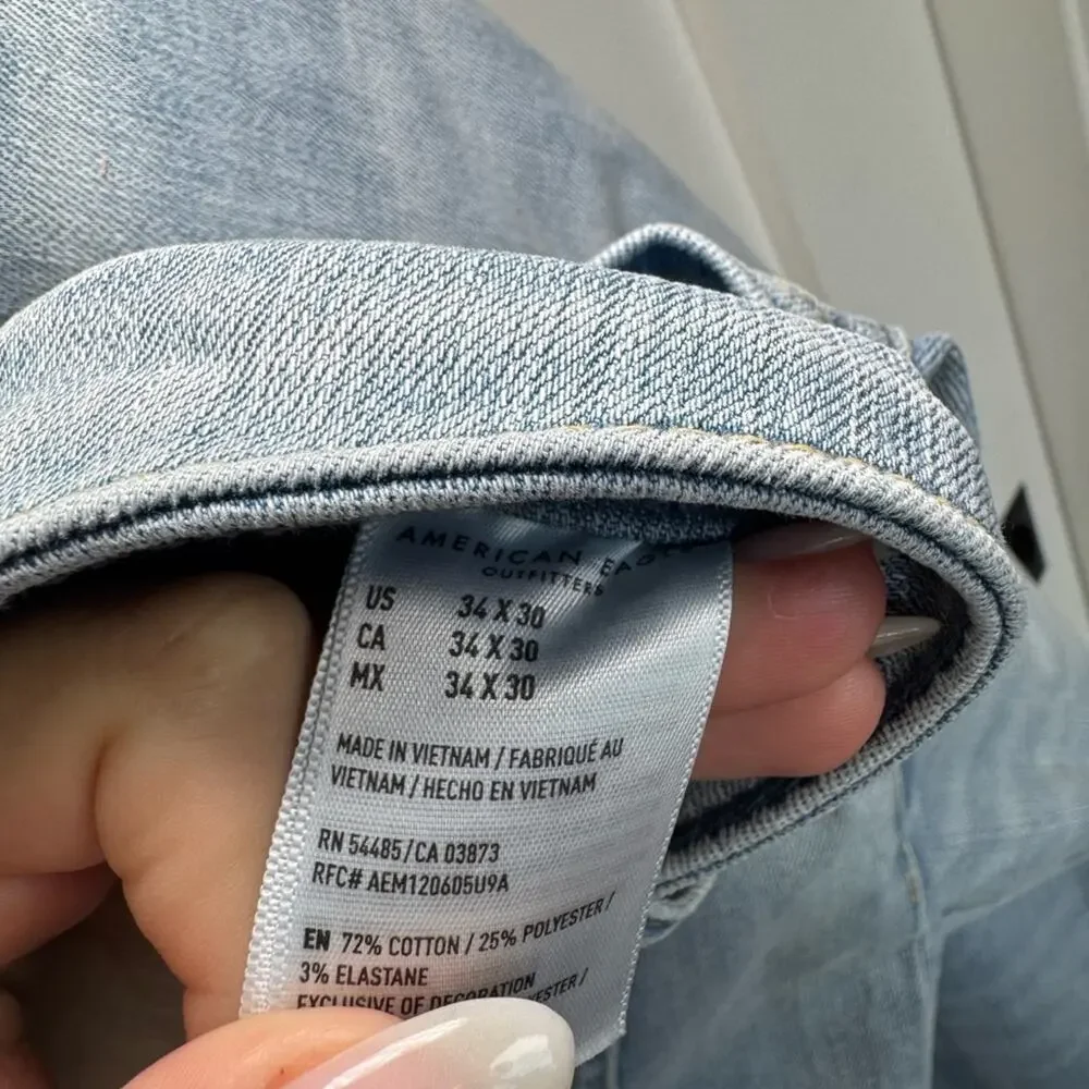 American Eagle Outfitters Men’s Light Wash Cotton Next Level Flex Jeans 34x30
